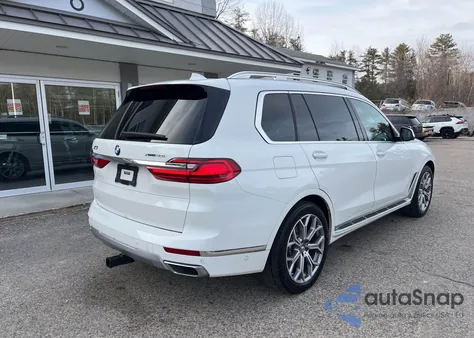2020 BMW X7 xDrive40I z USA, uszkodzony, nr VIN 5UXCW2C05L9B60363